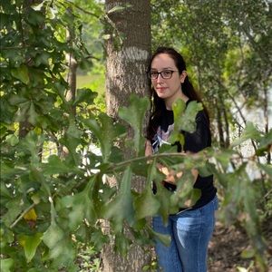 Meet your Posher, Jasmine